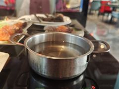 -梅园国际大酒店·自助餐厅(光明港店)