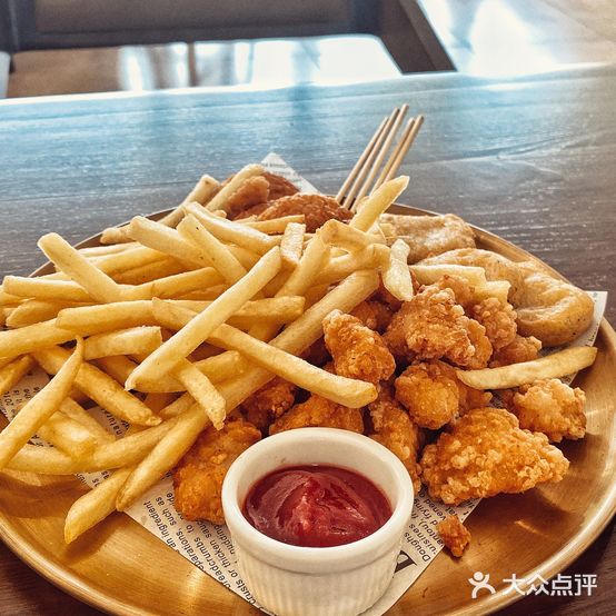 乐馥LOFULL轻食·沙拉·咖啡(道滘店)