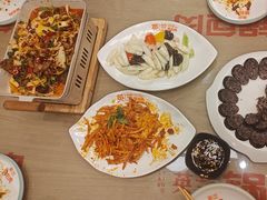 -英兰朝族饭店·英兰锅包肉(佳园路店)