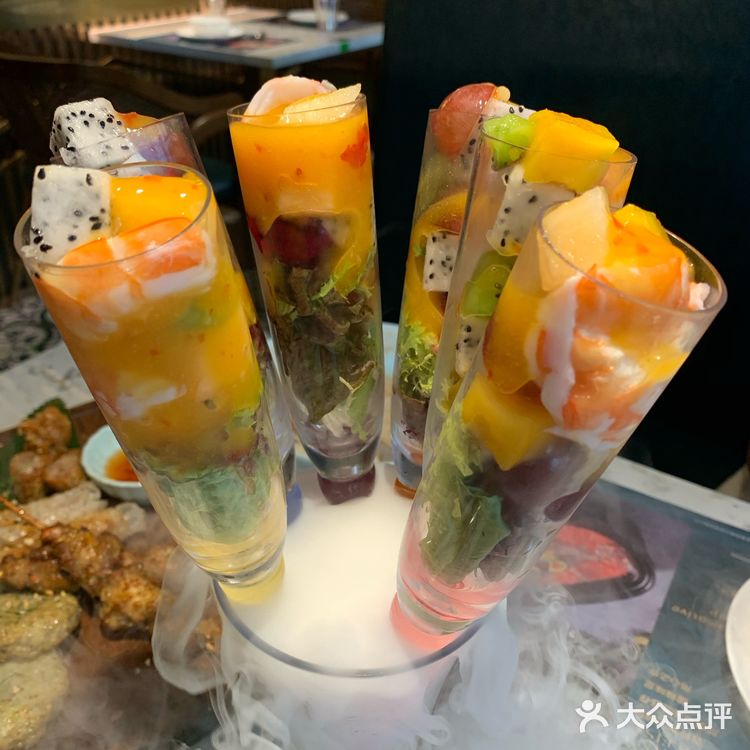 明年生日餐继续在这里举办。菜品