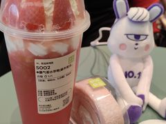 -奈雪的茶(百盛店)