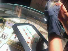 -梵克雅宝(国贸商城店)