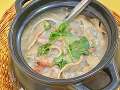 -官塘陈记鱼生·潮汕砂锅粥·牛肉火锅(潮枫路总店)