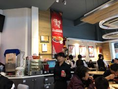 -滋味满屋美食坊(上海街店)
