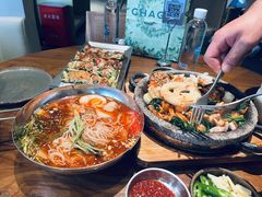 -KimPro 辛普乐概念韩餐