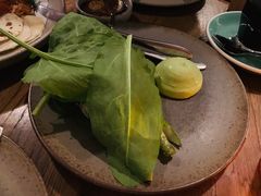 西兰花佐牛油果酱-BOR Eatery(安福路店)