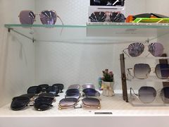 -明月眼镜(三坝店)