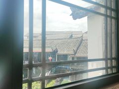 -桥边小楼·手工云南菜·古城观景小楼