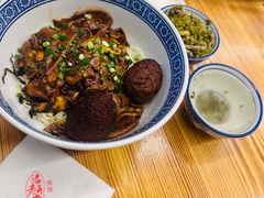 -沪西老弄堂面馆(定西路店)