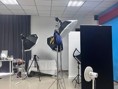 -柒闲月摄影工作室