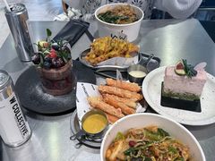 -W COLLECTIVE  DESSERT SHOP