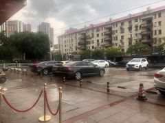 -豪泰168酒店(无锡上马墩靖海地铁站店)