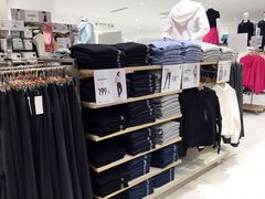 -优衣库(南京建邺万达广场店)