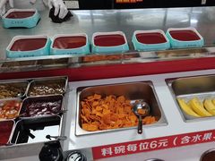 -渝里重庆火锅(航天城店)