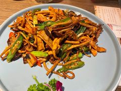 -隆喜元鱼汤包·海鲜(中联广场店)