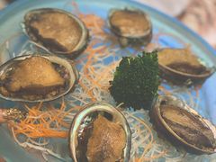 -红鼎豆捞·非遗鲍皇汤火锅(宝丰路店)