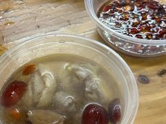 -威邵鸡煲(西华路总店)