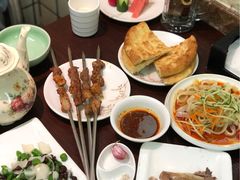 -贯贯吉·清真餐厅(浙江中路店)