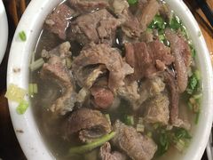 -老伯蟹脚店(朝阳路店)