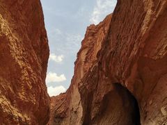 -天山神秘大峡谷