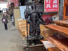 -亮佳鸿华二手市场
