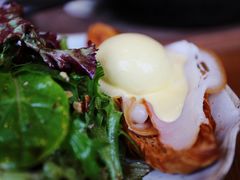 -ROAST coffee & eatery