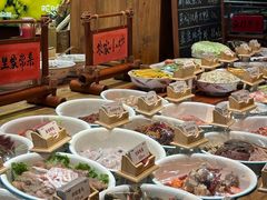 -六合居·明厨亮灶餐厅(成双大道店)
