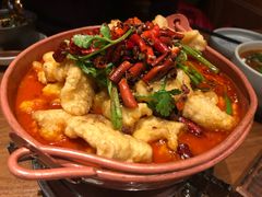 -云海肴·汽锅鸡·云南菜(天山百盛优客店)