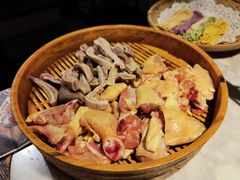 中份猪肚鸡-尚尚仙·酸汤猪手·猪肚鸡火锅(华联万柳购物中心店)