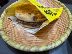 -穆得·老周家牛肉烧饼(普利街店)