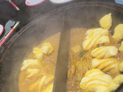 -鱼窝棚柴火铁锅炖(富山屯店)