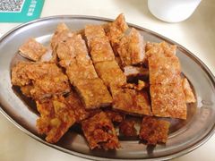 牛肉饼-美兰春记食店·龙舌坡红烧牛肉