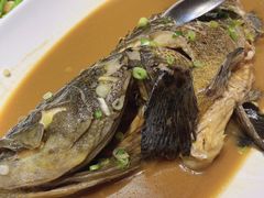 -老船夫婚宴婚庆会馆(延吉路店)