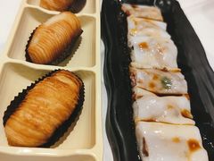 榴莲千丝酥-稻香酒家·34年老字号·港式粤菜(汉街店)