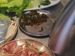 -合易泓烤肉•首创生椰大油边(宁山路店)