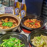 老板‼️来一份热气腾腾的沙姜啫啫鸡煲🥘 
