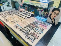 -简·爱眼镜(赛隆眼镜广场店)