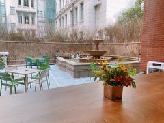 -潮一不贰·法式甜品·生日蛋糕·西式简餐(外滩店)