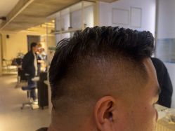 -PE SALON