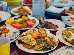 -荣誉国际酒店-云顶旋转餐厅