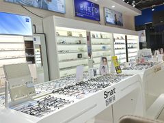 -诺柯视眼镜-蔡司依视路官方工厂店(淞南一店)