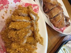 -老东镇啤酒屋海鲜加工·蒸汽海鲜·海鲜烧烤(台东店)