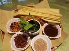 -小江南(万福园店)