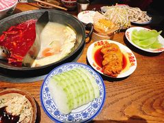-萍姐火锅·公路夜市(武汉首店)