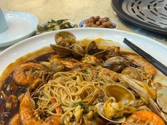 -船梆煮•蒸汽海鲜·炉火烤肉(五四广场店)