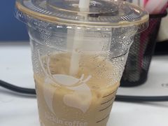 -瑞幸咖啡(艺树家工场店)