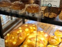 -Dough&Joe团憩(瑞虹天地月亮湾店)