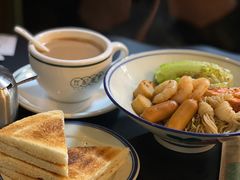 -左记港食(融科天城店)