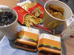 -麦当劳(百联西郊购物中心店)