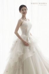 -予白婚纱礼服馆